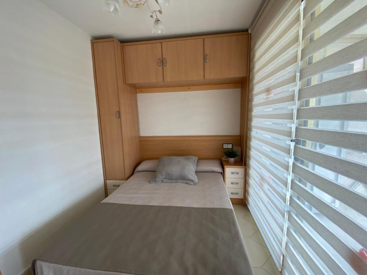 Apartamento Con Piscina En 1ª Linea De Playa En Salou Exterior photo